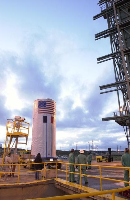 NASA image: KSC-06pd0674