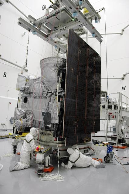 NASA image: KSC-06pd0690