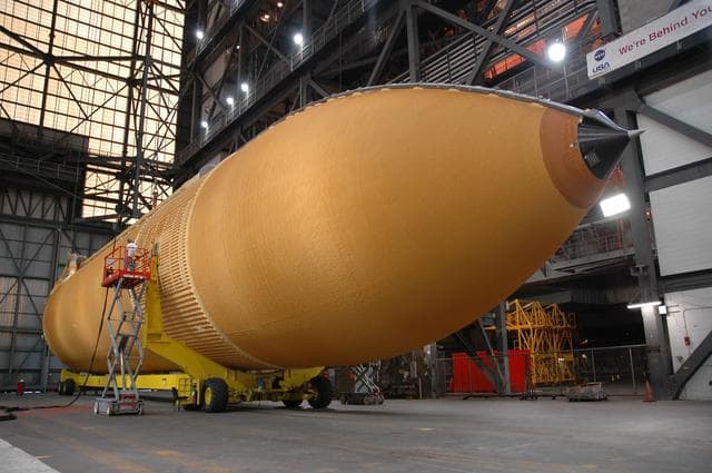 NASA image: KSC-06pd0715