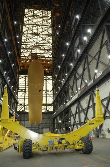 NASA image: KSC-06pd0718