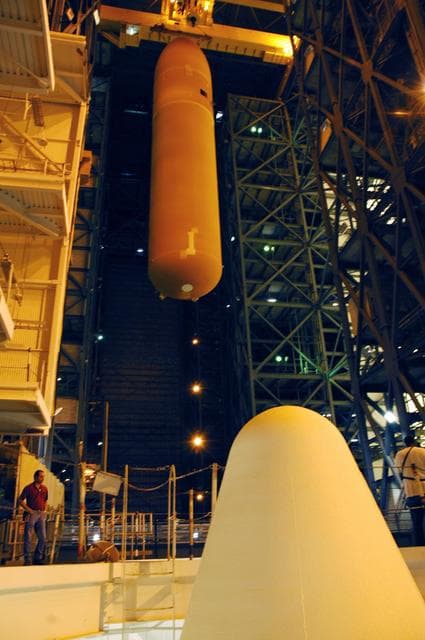 NASA image: KSC-06pd0724