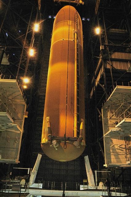 NASA image: KSC-06pd0726