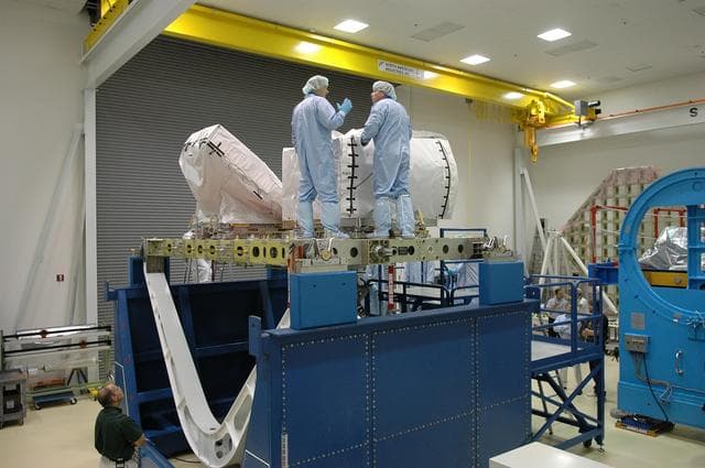 NASA image: KSC-06pd0736