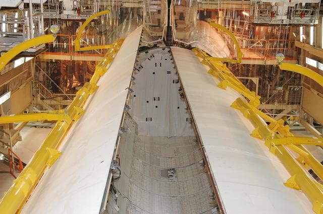 NASA image: KSC-06pd0744