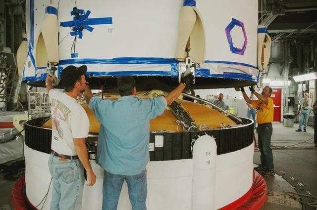 NASA image: KSC-06pd0765