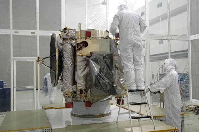 NASA image: KSC-06pd0780