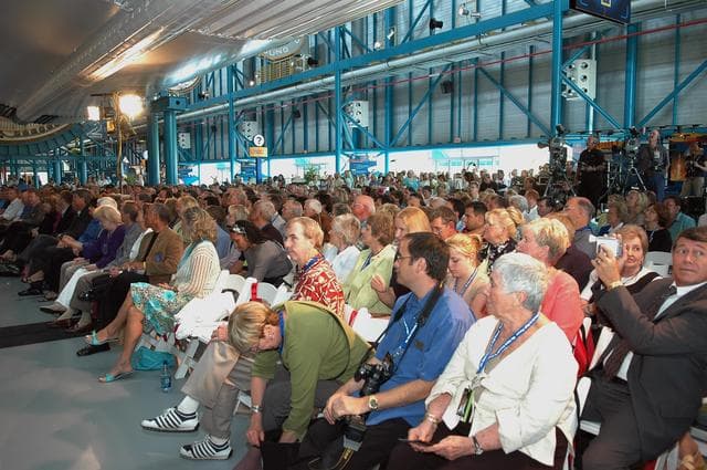 NASA image: KSC-06pd0785