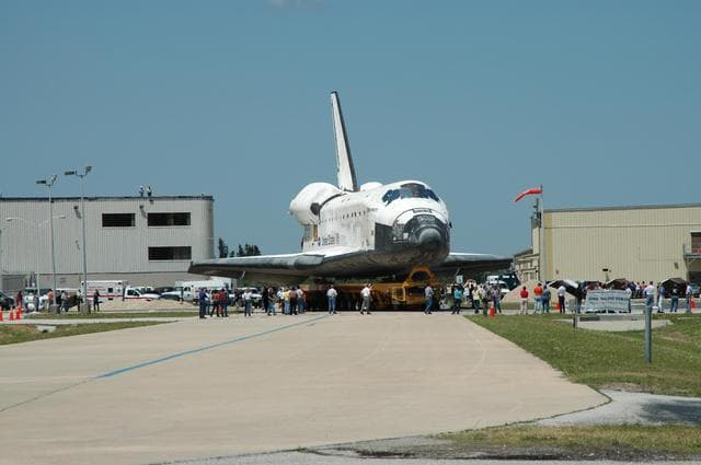 NASA image: KSC-06pd0816