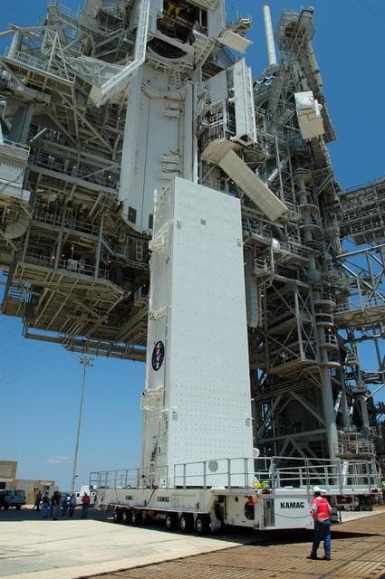 NASA image: KSC-06pd0853