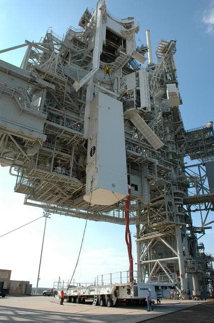 NASA image: KSC-06pd0857