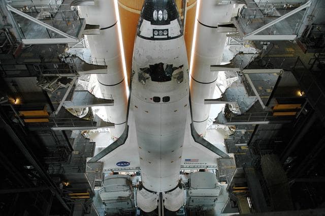 NASA image: KSC-06pd0859