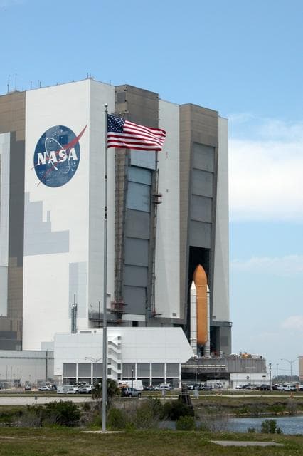 NASA image: KSC-06pd0866