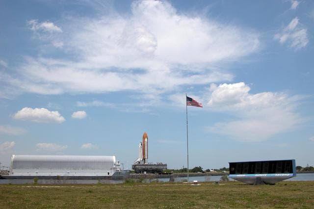 NASA image: KSC-06pd0868