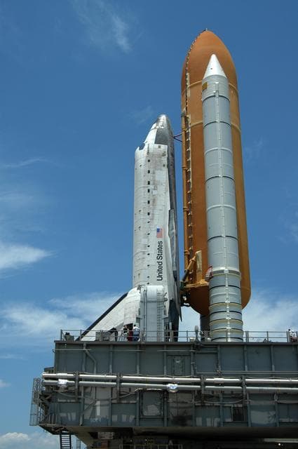 NASA image: KSC-06pd0876