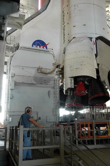 NASA image: KSC-06pd0893