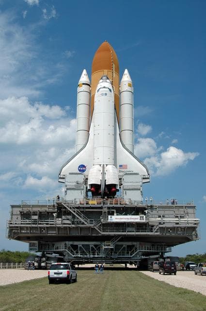 NASA image: KSC-06pd0898