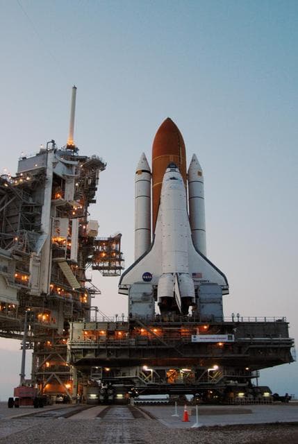 NASA image: KSC-06pd0900