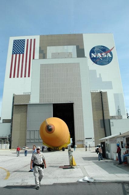NASA image: KSC-06pd0915