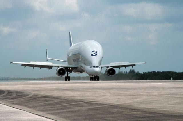 NASA image: KSC-06pd0949