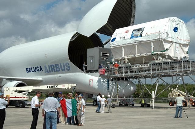 NASA image: KSC-06pd0957