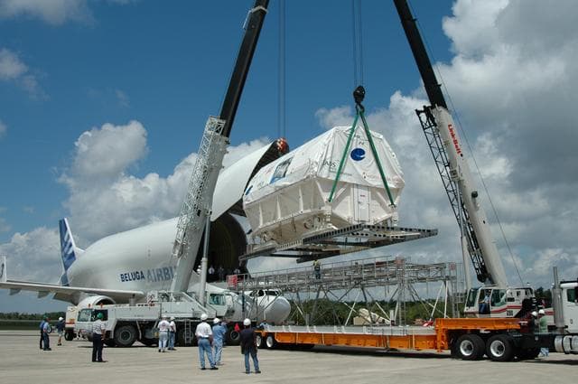 NASA image: KSC-06pd0960