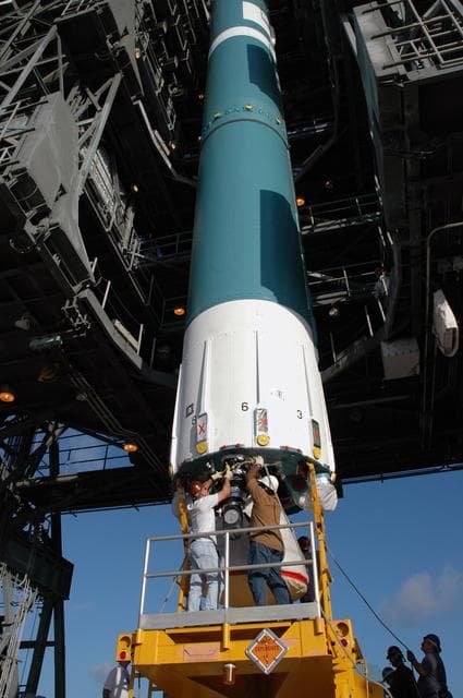 NASA image: KSC-06pd0985