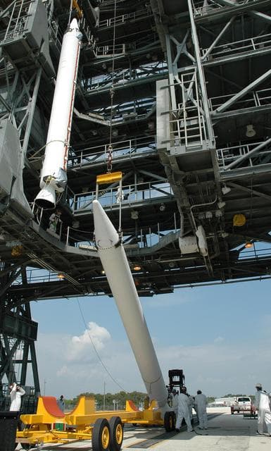 NASA image: KSC-06pd1001