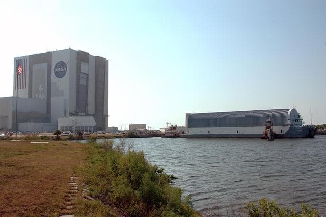 NASA image: KSC-06pd1018