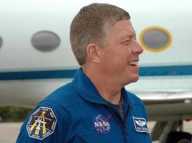 NASA image: KSC-06pd1046