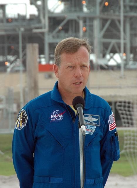 NASA image: KSC-06pd1050