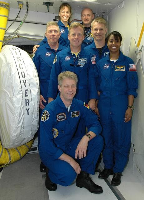 NASA image: KSC-06pd1058