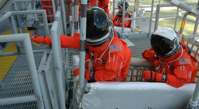 NASA image: KSC-06pd1097
