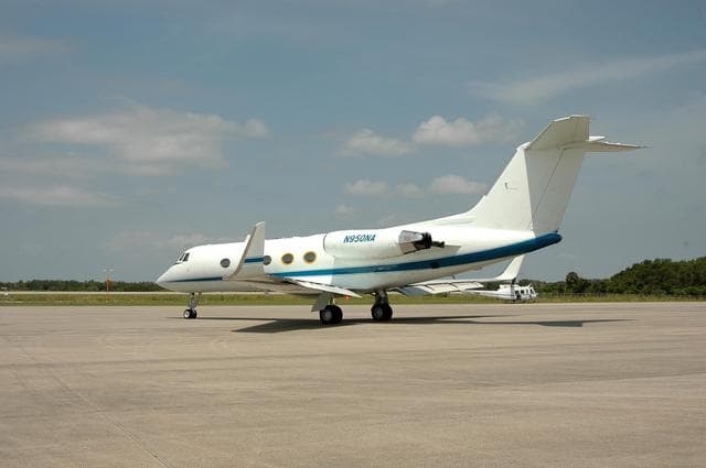 NASA image: KSC-06pd1129