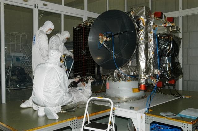 NASA image: KSC-06pd1135