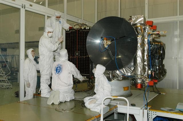 NASA image: KSC-06pd1138