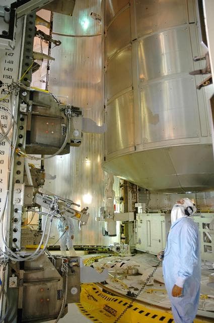 NASA image: KSC-06pd1162