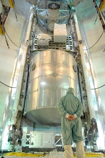 NASA image: KSC-06pd1165