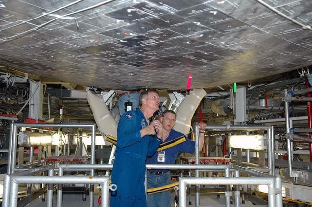 NASA image: KSC-06pd1188