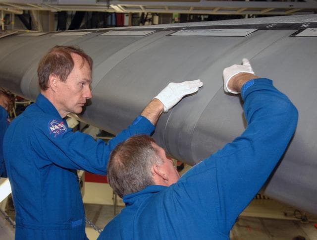 NASA image: KSC-06pd1192