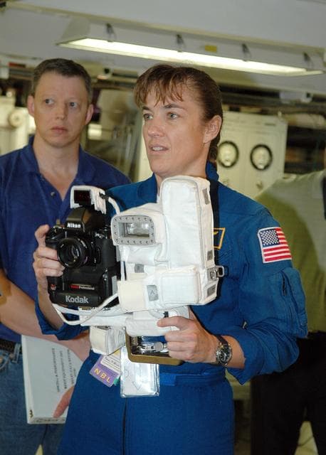 NASA image: KSC-06pd1198