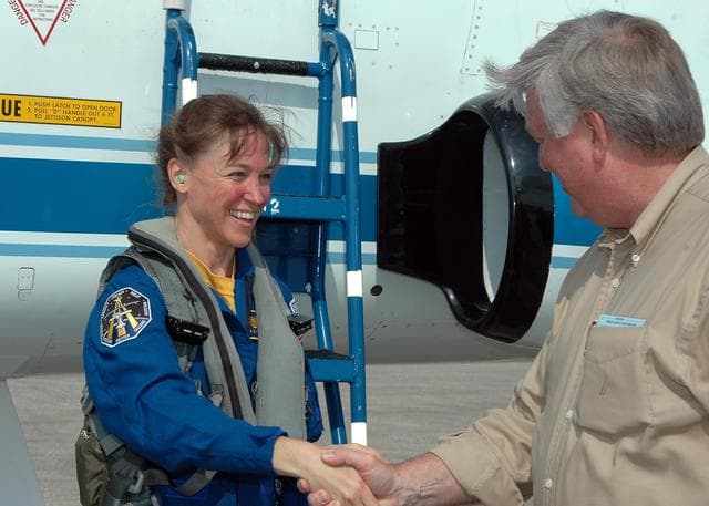 NASA image: KSC-06pd1236