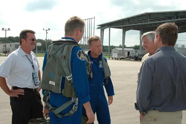NASA image: KSC-06pd1240