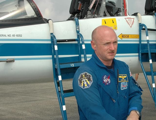 NASA image: KSC-06pd1243