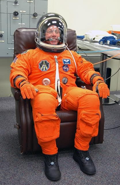 NASA image: KSC-06pd1253