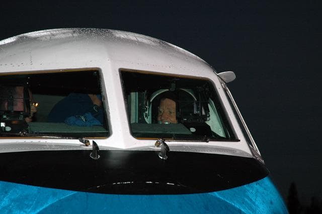 NASA image: KSC-06pd1262