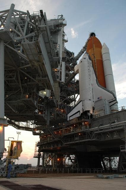 NASA image: KSC-06pd1301