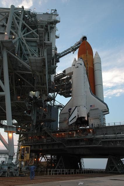 NASA image: KSC-06pd1302