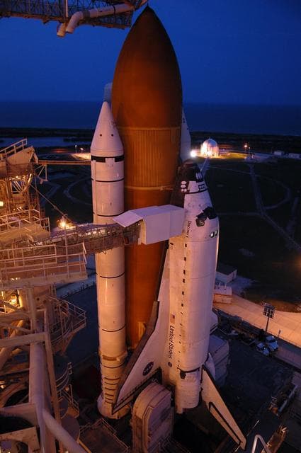 NASA image: KSC-06pd1307