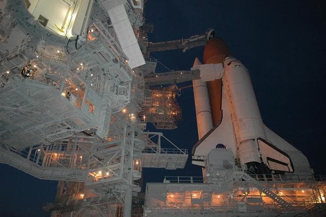 NASA image: KSC-06pd1308