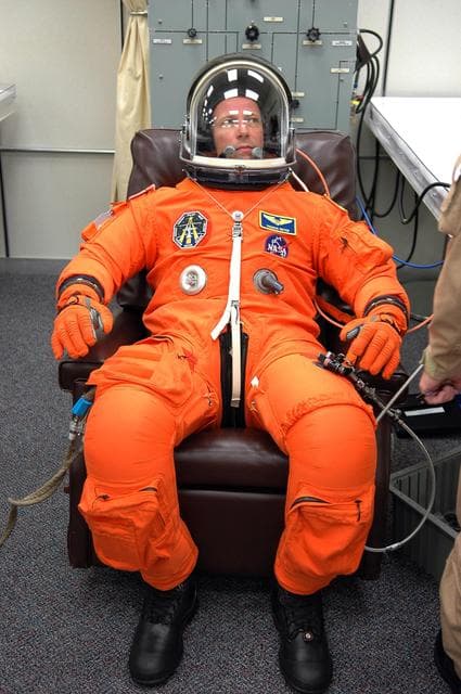NASA image: KSC-06pd1322